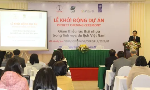 Huy động toàn bộ nguồn lực để xử lý tình trạng ô nhiễm rác thải nhựa trong du lịch